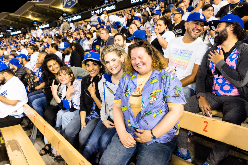 LA Dodgers, Pride Night LGBTQ+ Jersey, 06/03/22 SGA, Adult XL, Free Pride  Shirt